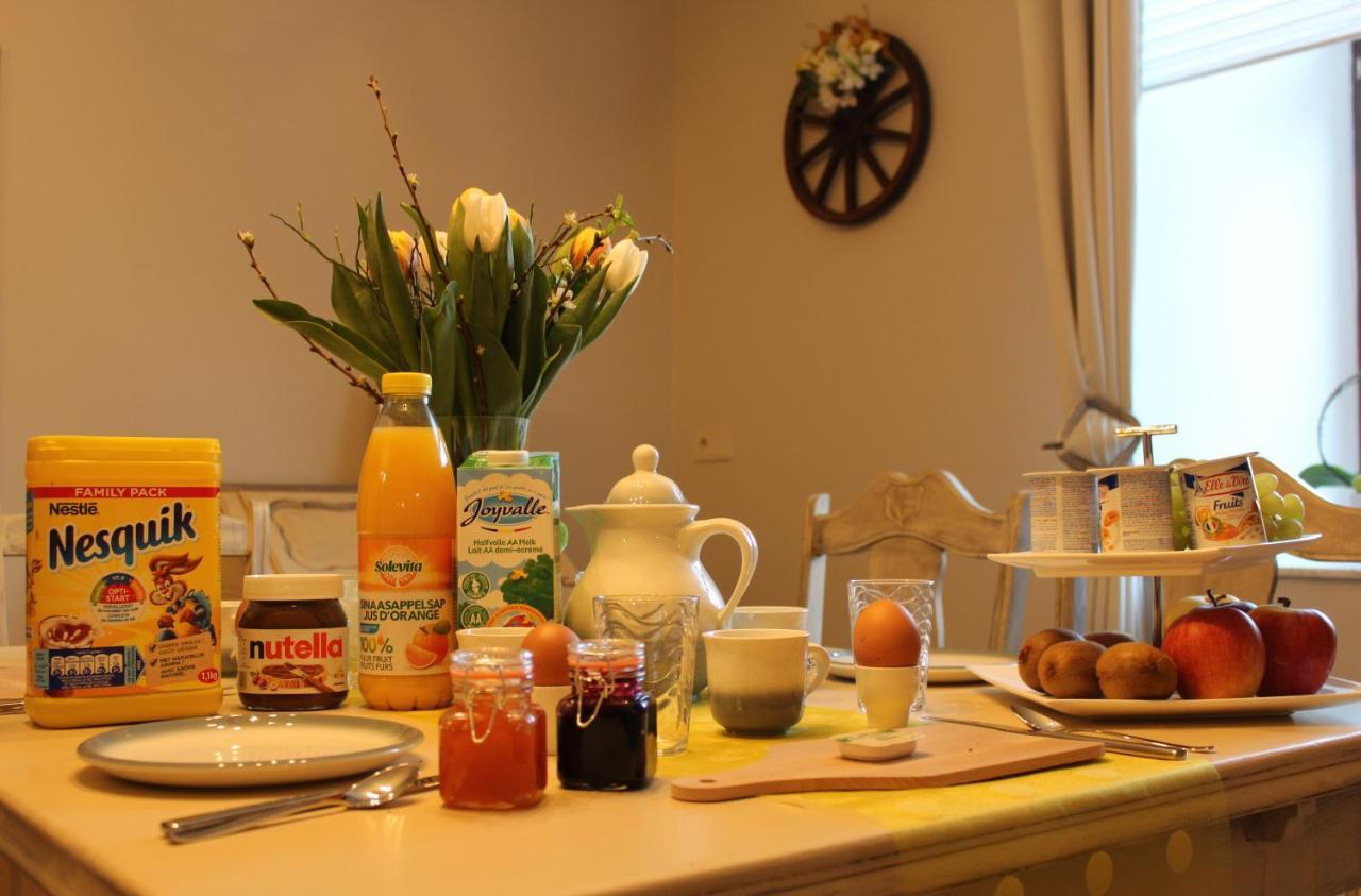 Le Relais Du Cheval Blanc Villa Tenneville ภายนอก รูปภาพ